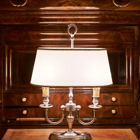 グランド ドゥキ ダオスタ ホテル