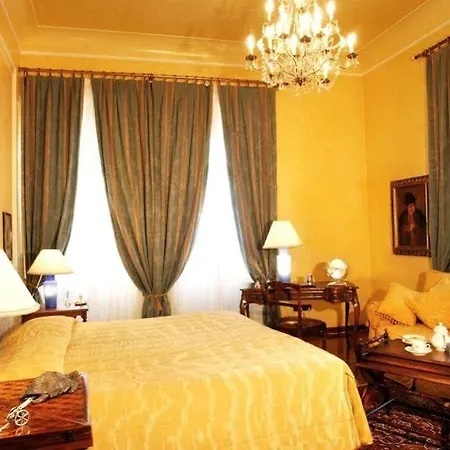 Grand Duchi D'aosta Готель Трієст