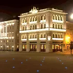 杜奇德奥斯塔大酒店 5* 的里雅斯特