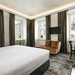 酒店 杜奇德奥斯塔大酒店 5*