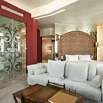 杜奇德奥斯塔大酒店 5*