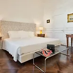 杜奇德奥斯塔大酒店