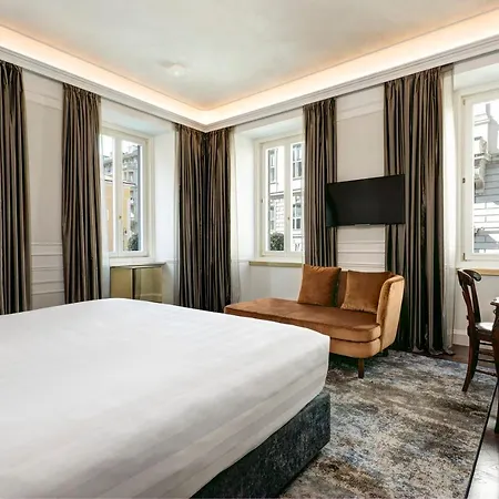 Hotel Grand Duchi D'aosta 5*