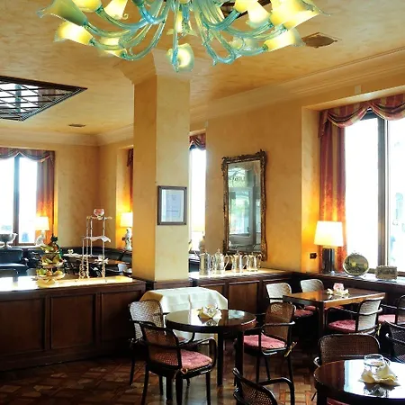 Hotel Grand Duchi D'aosta Trieste