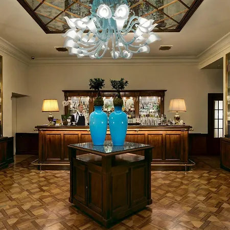 杜奇德奥斯塔大酒店 的里雅斯特