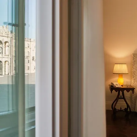 Hotel Grand Duchi D'aosta 5*