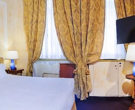 Otel Grand Duchi D'aosta