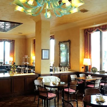 Grand Duchi D'aosta Otel 5*