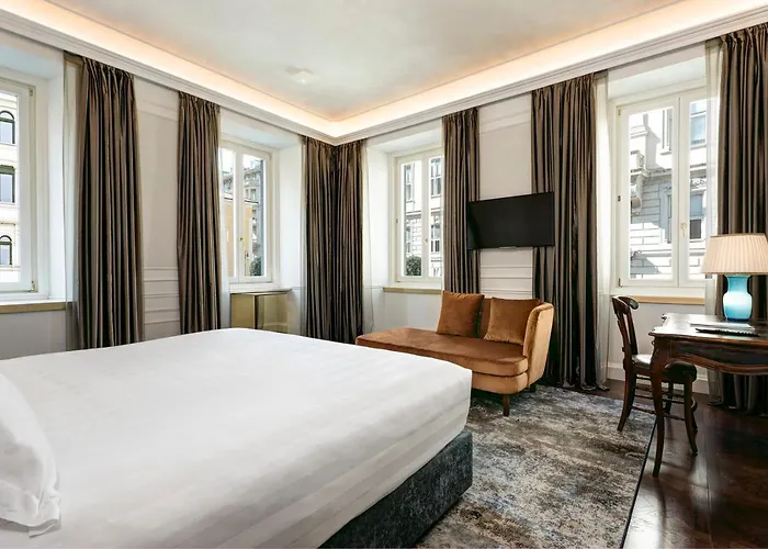 Hotel Grand Duchi D'aosta 5*