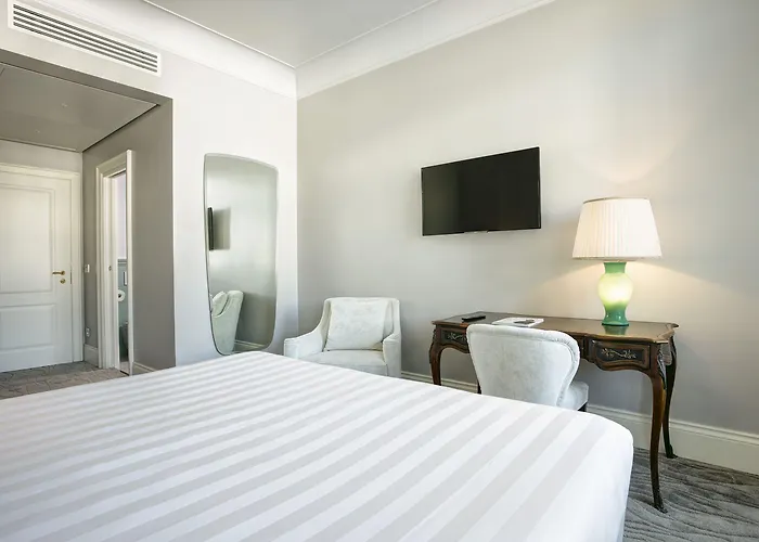 Hotel Grand Duchi D'aosta